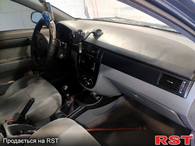 Синий Шевроле Лачетти, объемом двигателя 1.6 л и пробегом 280 тыс. км за 3000 $, фото 1 на Automoto.ua