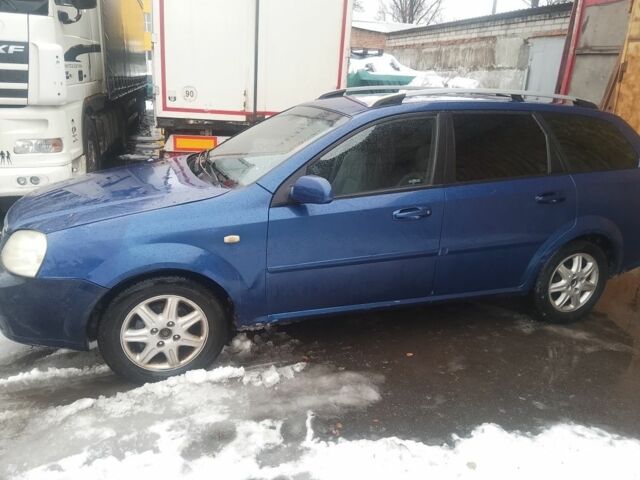 Синий Шевроле Лачетти, объемом двигателя 1.8 л и пробегом 400 тыс. км за 3500 $, фото 1 на Automoto.ua