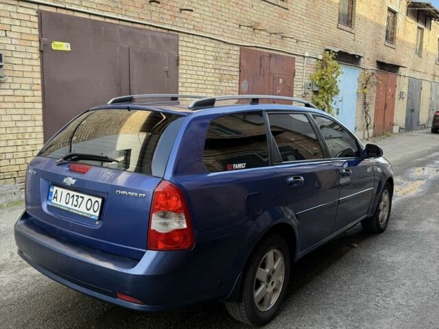 Синий Шевроле Лачетти, объемом двигателя 1.8 л и пробегом 350 тыс. км за 3500 $, фото 1 на Automoto.ua