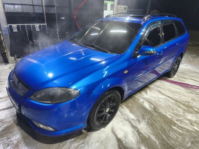 Синій Шевроле Лачетті, об'ємом двигуна 1.8 л та пробігом 320 тис. км за 5000 $, фото 1 на Automoto.ua