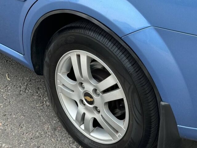 Синій Шевроле Лачетті, об'ємом двигуна 1.8 л та пробігом 0 тис. км за 4800 $, фото 1 на Automoto.ua