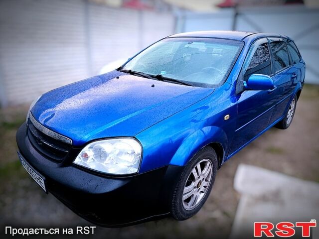 Синий Шевроле Лачетти, объемом двигателя 1.8 л и пробегом 200 тыс. км за 2800 $, фото 1 на Automoto.ua
