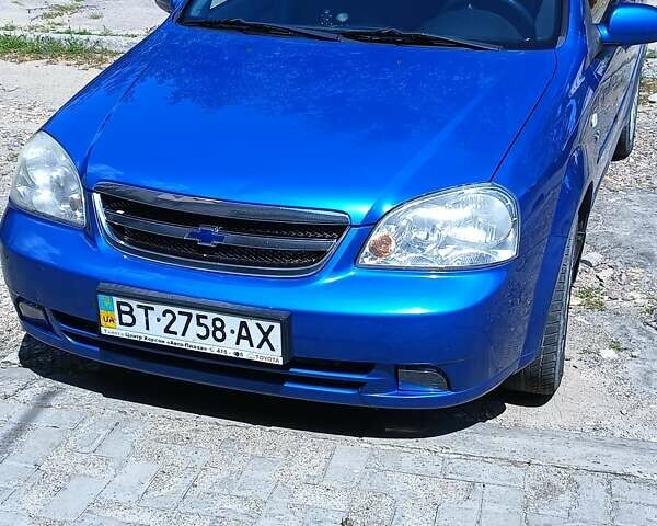 Синий Шевроле Лачетти, объемом двигателя 1.8 л и пробегом 200 тыс. км за 6500 $, фото 1 на Automoto.ua