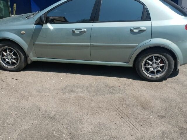 Зеленый Шевроле Лачетти, объемом двигателя 1.6 л и пробегом 29 тыс. км за 3900 $, фото 1 на Automoto.ua