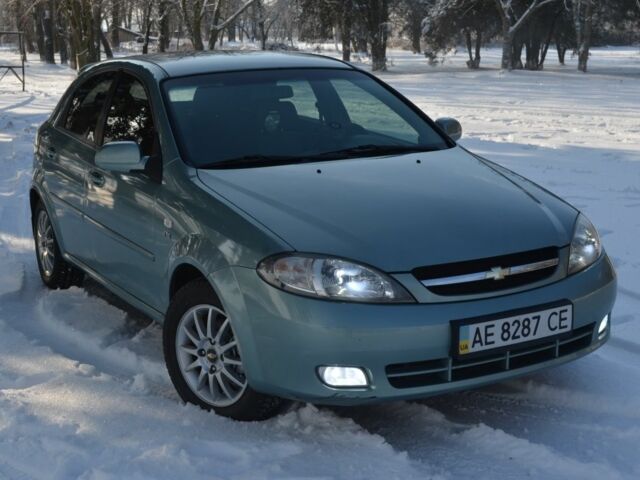 Зеленый Шевроле Лачетти, объемом двигателя 1.8 л и пробегом 109 тыс. км за 6100 $, фото 1 на Automoto.ua