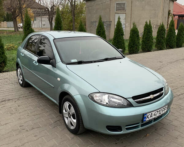 Зеленый Шевроле Лачетти, объемом двигателя 1.4 л и пробегом 270 тыс. км за 4300 $, фото 1 на Automoto.ua
