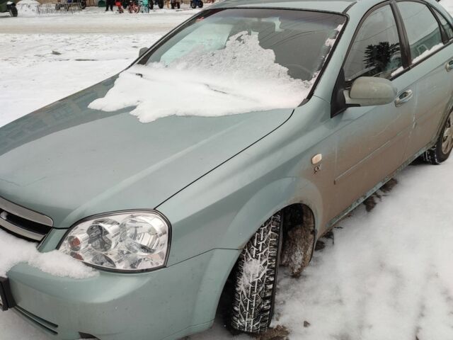 Зеленый Шевроле Лачетти, объемом двигателя 1.8 л и пробегом 193 тыс. км за 2771 $, фото 1 на Automoto.ua