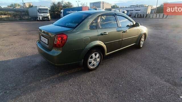 Зеленый Шевроле Лачетти, объемом двигателя 1.8 л и пробегом 284 тыс. км за 3450 $, фото 1 на Automoto.ua