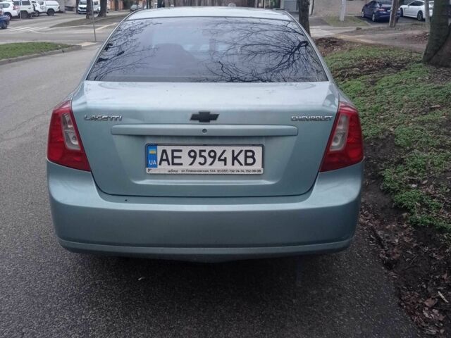 Зеленый Шевроле Лачетти, объемом двигателя 1.8 л и пробегом 203 тыс. км за 2500 $, фото 1 на Automoto.ua