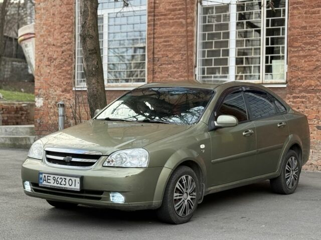 Зелений Шевроле Лачетті, об'ємом двигуна 1.8 л та пробігом 200 тис. км за 3300 $, фото 1 на Automoto.ua