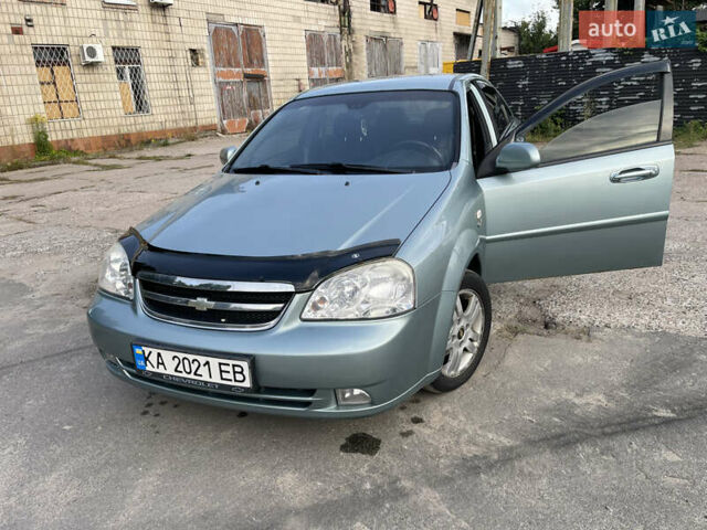 Зеленый Шевроле Лачетти, объемом двигателя 1.8 л и пробегом 156 тыс. км за 5000 $, фото 1 на Automoto.ua