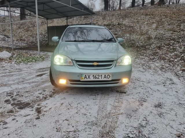 Зелений Шевроле Лачетті, об'ємом двигуна 1.8 л та пробігом 285 тис. км за 3900 $, фото 1 на Automoto.ua