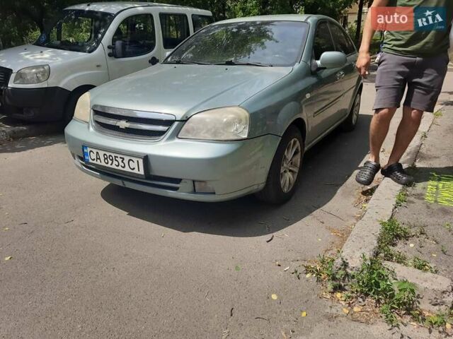 Зеленый Шевроле Лачетти, объемом двигателя 1.8 л и пробегом 230 тыс. км за 3777 $, фото 1 на Automoto.ua