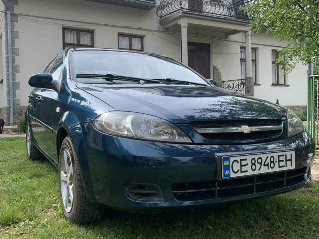 Зеленый Шевроле Лачетти, объемом двигателя 1.6 л и пробегом 258 тыс. км за 4000 $, фото 1 на Automoto.ua