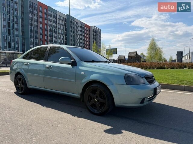 Зеленый Шевроле Лачетти, объемом двигателя 1.8 л и пробегом 375 тыс. км за 2650 $, фото 1 на Automoto.ua