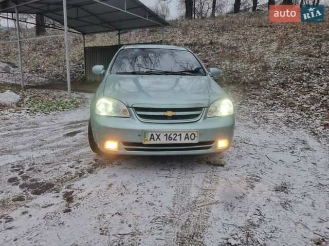 Зелений Шевроле Лачетті, об'ємом двигуна 1.8 л та пробігом 285 тис. км за 3800 $, фото 1 на Automoto.ua