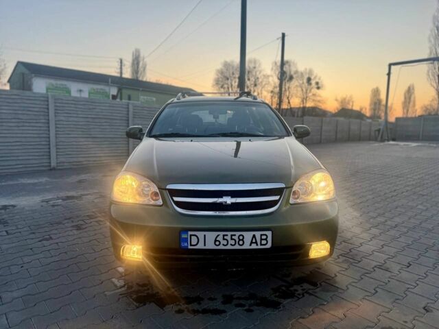 Зеленый Шевроле Лачетти, объемом двигателя 1.8 л и пробегом 355 тыс. км за 3500 $, фото 1 на Automoto.ua