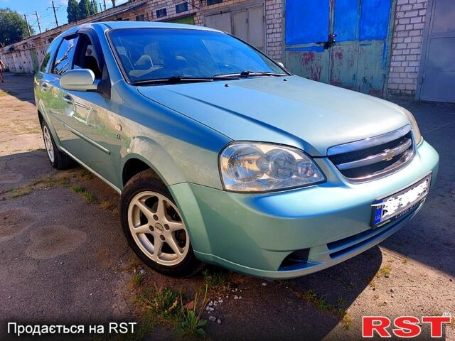 Зеленый Шевроле Лачетти, объемом двигателя 1.8 л и пробегом 213 тыс. км за 3950 $, фото 1 на Automoto.ua