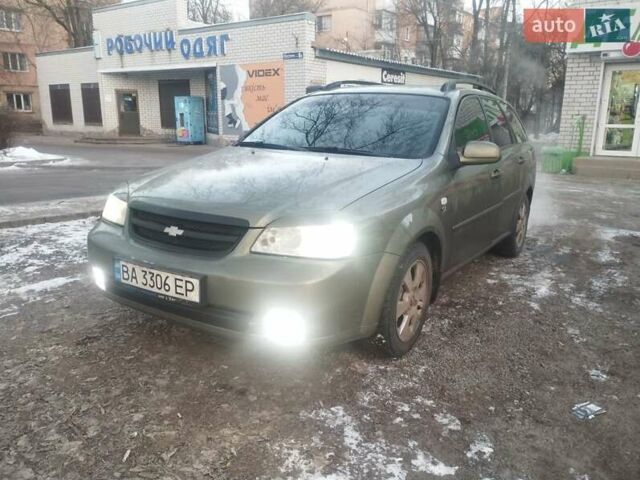 Зеленый Шевроле Лачетти, объемом двигателя 1.8 л и пробегом 348 тыс. км за 4200 $, фото 1 на Automoto.ua