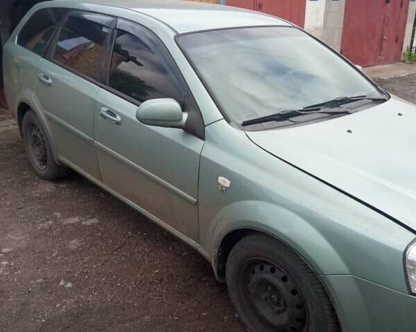 Зеленый Шевроле Лачетти, объемом двигателя 1.8 л и пробегом 426 тыс. км за 3000 $, фото 1 на Automoto.ua