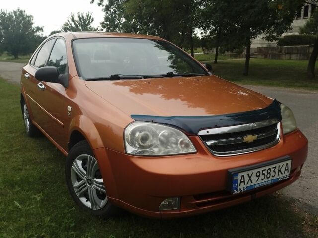 Оранжевый Шевроле Лачетти, объемом двигателя 1.6 л и пробегом 160 тыс. км за 2500 $, фото 1 на Automoto.ua