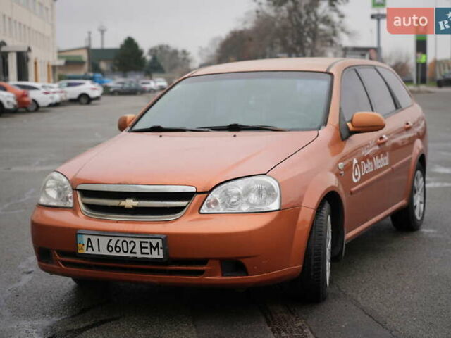 Оранжевый Шевроле Лачетти, объемом двигателя 1.8 л и пробегом 300 тыс. км за 3302 $, фото 1 на Automoto.ua