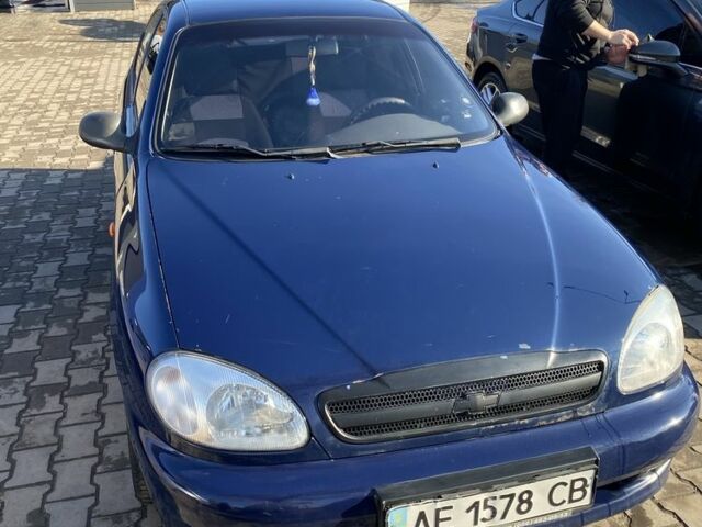 Синий Шевроле Ланос, объемом двигателя 1.5 л и пробегом 194 тыс. км за 2000 $, фото 1 на Automoto.ua