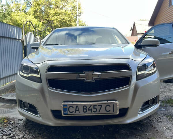 Білий Шевроле Малібу, об'ємом двигуна 2.38 л та пробігом 119 тис. км за 10500 $, фото 1 на Automoto.ua