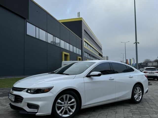 Белый Шевроле Малибу, объемом двигателя 1.5 л и пробегом 70 тыс. км за 11200 $, фото 1 на Automoto.ua