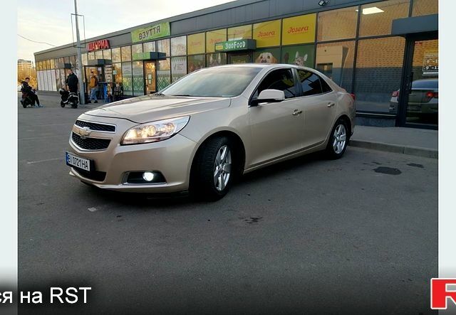 Бежевый Шевроле Малибу, объемом двигателя 2.4 л и пробегом 220 тыс. км за 8200 $, фото 1 на Automoto.ua