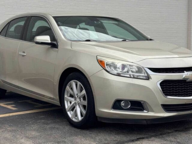 Бежевый Шевроле Малибу, объемом двигателя 2.5 л и пробегом 73 тыс. км за 6500 $, фото 1 на Automoto.ua