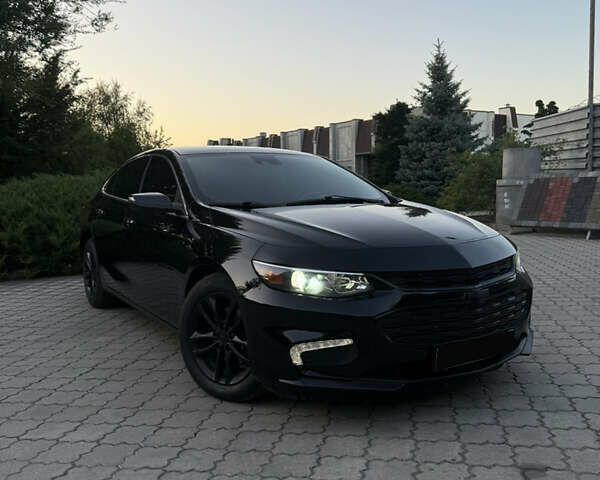 Черный Шевроле Малибу, объемом двигателя 1.5 л и пробегом 79 тыс. км за 13350 $, фото 1 на Automoto.ua
