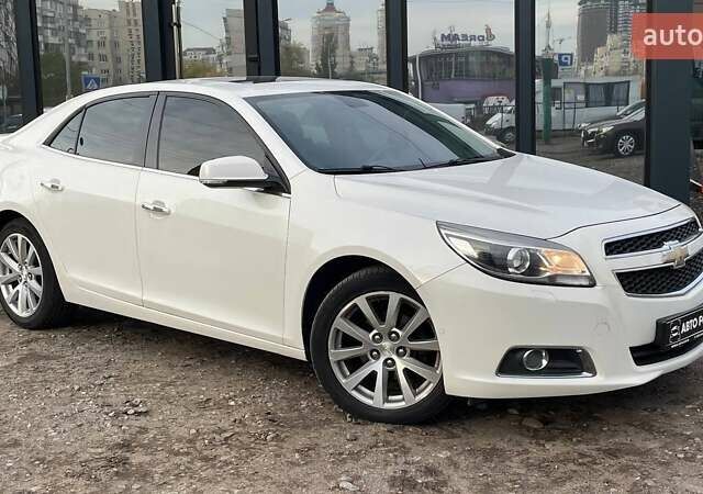 Шевроле Малибу, объемом двигателя 2.38 л и пробегом 177 тыс. км за 10490 $, фото 1 на Automoto.ua