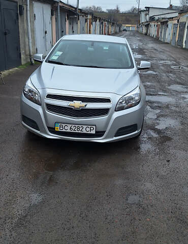 Серый Шевроле Малибу, объемом двигателя 2.38 л и пробегом 60 тыс. км за 11188 $, фото 1 на Automoto.ua