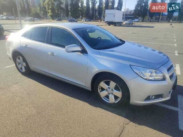 Шевроле Малибу 2012 в Киеве на Automoto.ua Серый Шевроле Малибу, объемом двигателя 2.4 л и пробегом 196 тыс. км за 9200 $, фото 1 на Automoto.ua
