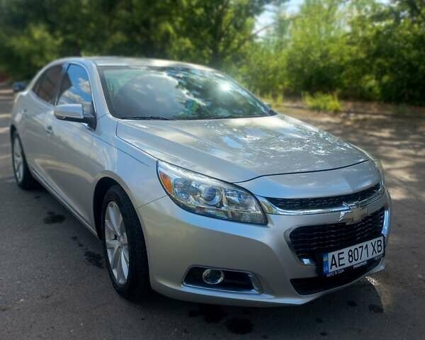 Серый Шевроле Малибу, объемом двигателя 2.5 л и пробегом 240 тыс. км за 7700 $, фото 1 на Automoto.ua