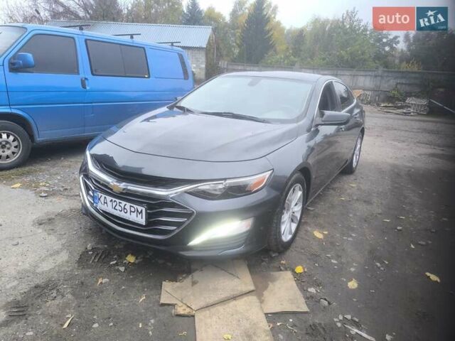 Серый Шевроле Малибу, объемом двигателя 1.49 л и пробегом 120 тыс. км за 9999 $, фото 1 на Automoto.ua