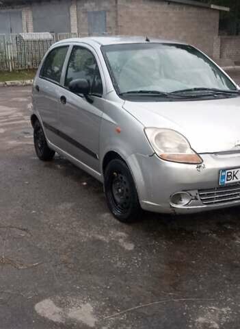 Серый Шевроле Матиз, объемом двигателя 0.8 л и пробегом 218 тыс. км за 2650 $, фото 1 на Automoto.ua