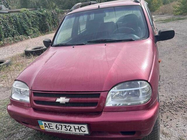 Червоний Шевроле Нива, об'ємом двигуна 1.7 л та пробігом 1 тис. км за 3400 $, фото 1 на Automoto.ua