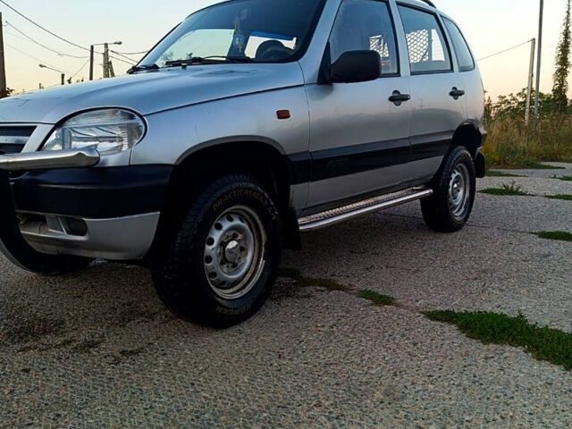 Шевроле Нива, об'ємом двигуна 1.7 л та пробігом 0 тис. км за 3500 $, фото 1 на Automoto.ua