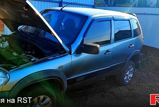 Шевроле Нива, объемом двигателя 1.7 л и пробегом 133 тыс. км за 3100 $, фото 1 на Automoto.ua