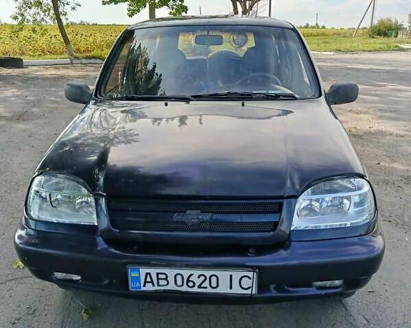 Синій Шевроле Нива, об'ємом двигуна 1.7 л та пробігом 255 тис. км за 3336 $, фото 1 на Automoto.ua