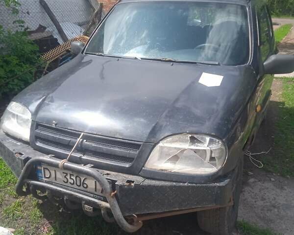 Синий Шевроле Нива, объемом двигателя 1.7 л и пробегом 179 тыс. км за 3200 $, фото 1 на Automoto.ua