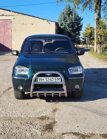 Зелений Шевроле Нива, об'ємом двигуна 1.69 л та пробігом 116 тис. км за 4600 $, фото 1 на Automoto.ua