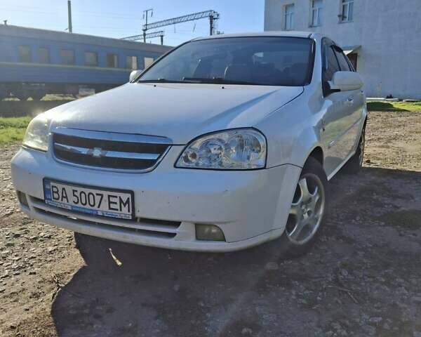 Белый Шевроле Нубира, объемом двигателя 1.99 л и пробегом 230 тыс. км за 4900 $, фото 1 на Automoto.ua