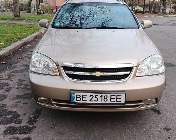 Бежевий Шевроле Нубіра, об'ємом двигуна 1.6 л та пробігом 347 тис. км за 4700 $, фото 1 на Automoto.ua