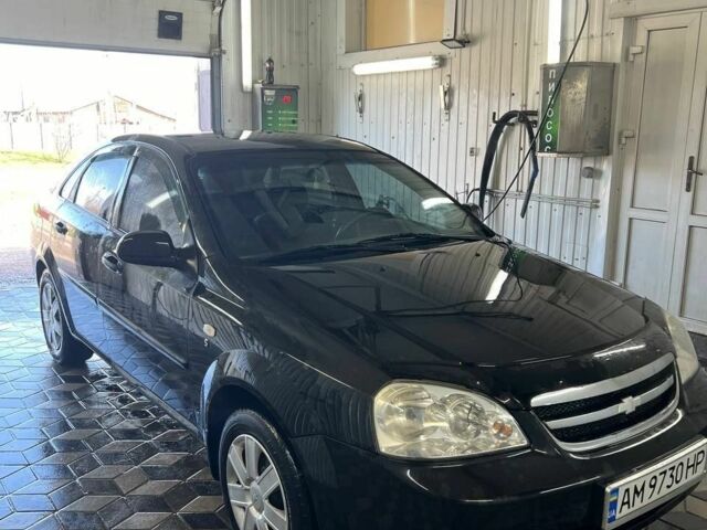 Черный Шевроле Нубира, объемом двигателя 1.6 л и пробегом 175 тыс. км за 3600 $, фото 1 на Automoto.ua