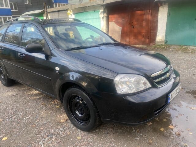 Черный Шевроле Нубира, объемом двигателя 1.6 л и пробегом 300 тыс. км за 2700 $, фото 1 на Automoto.ua