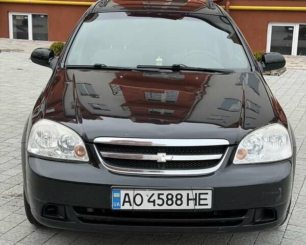 Черный Шевроле Нубира, объемом двигателя 1.6 л и пробегом 322 тыс. км за 5000 $, фото 1 на Automoto.ua