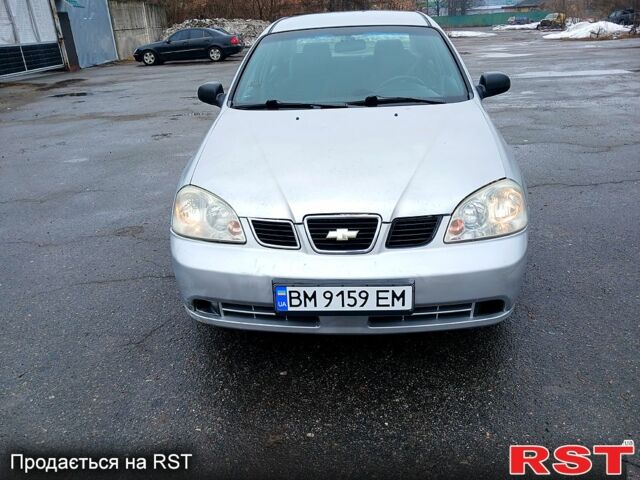 Серый Шевроле Нубира, объемом двигателя 1.6 л и пробегом 350 тыс. км за 3250 $, фото 1 на Automoto.ua